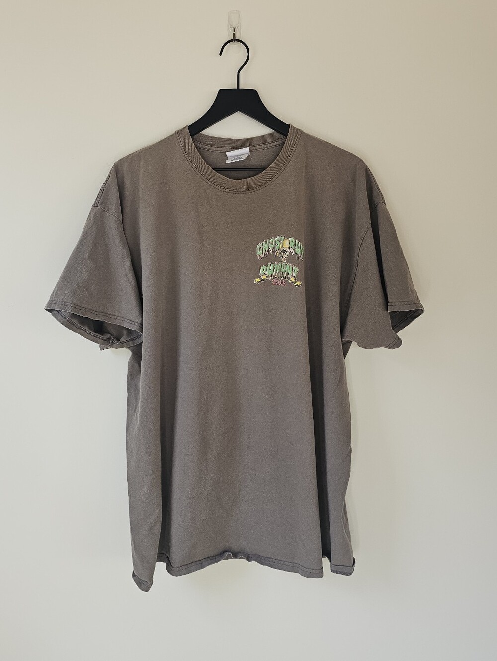 2016 Dumont Ghost Run Graphic Tee - Brown - Picture 2 of 5